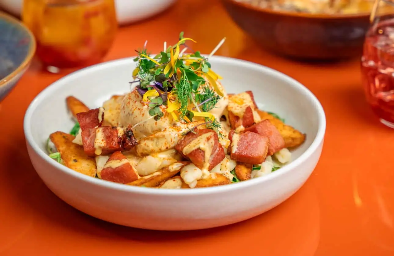 OEB Gold Digga Breakfast Poutine